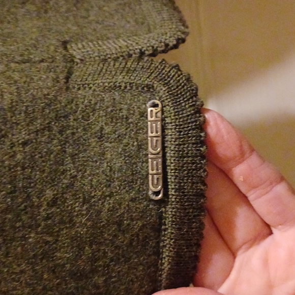 HARDLY USED GEIGER GREEN (OLIVE) DIRNDL WALK BOILED WOOL JACKET (44) - Picture 4 of 7